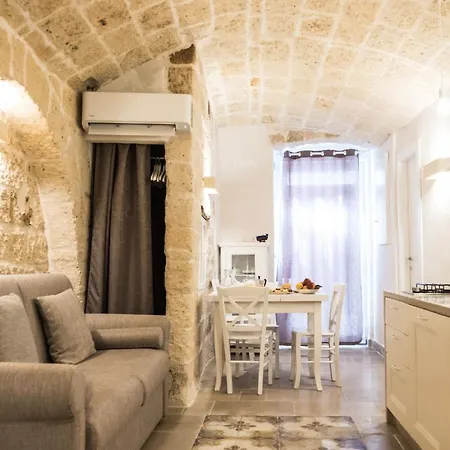 Dimore Del Borgo Antico - Il Sottano * Monopoli
